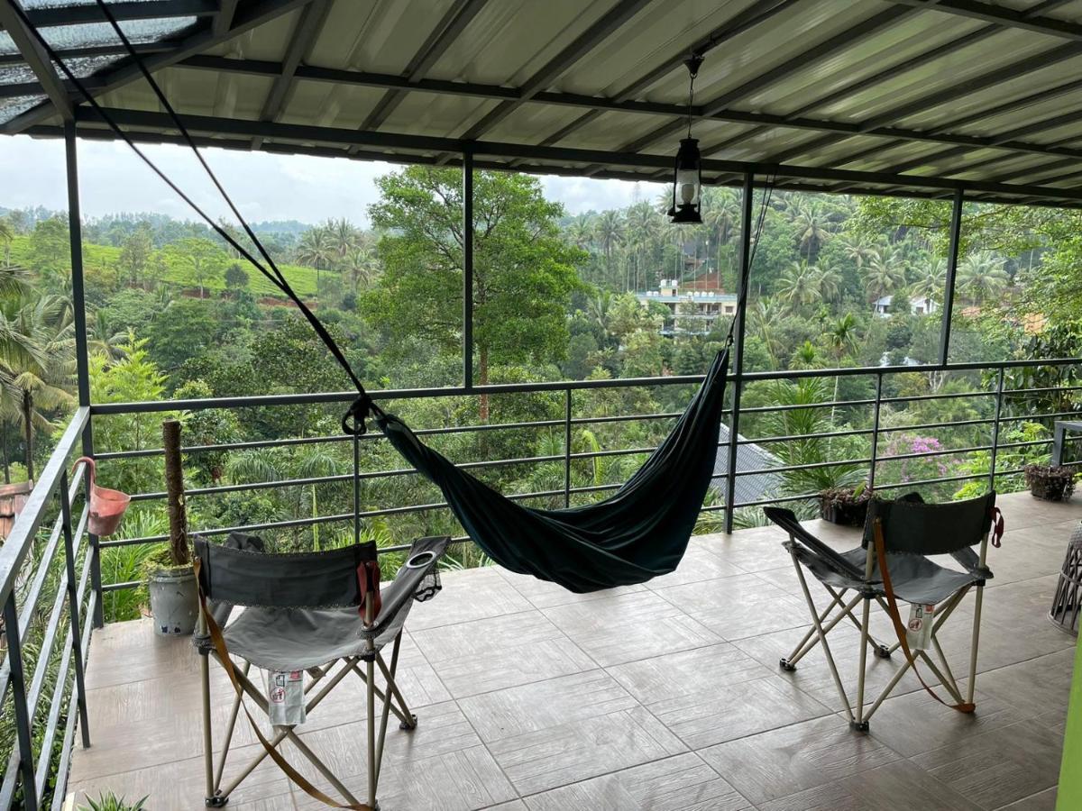 Letstay Vythiri Hill Palace エクステリア 写真
