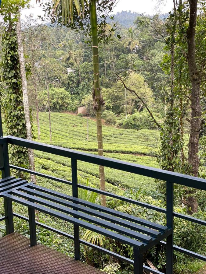 Letstay Vythiri Hill Palace エクステリア 写真