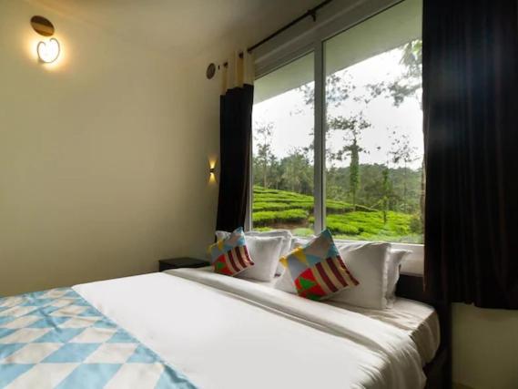 Letstay Vythiri Hill Palace エクステリア 写真